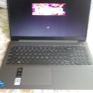 Lenovo IdeaPad i3 15.6' FHD Laptop Core i5 Windows 11